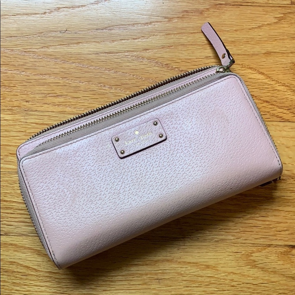 Kate Spade wallet/wristlet